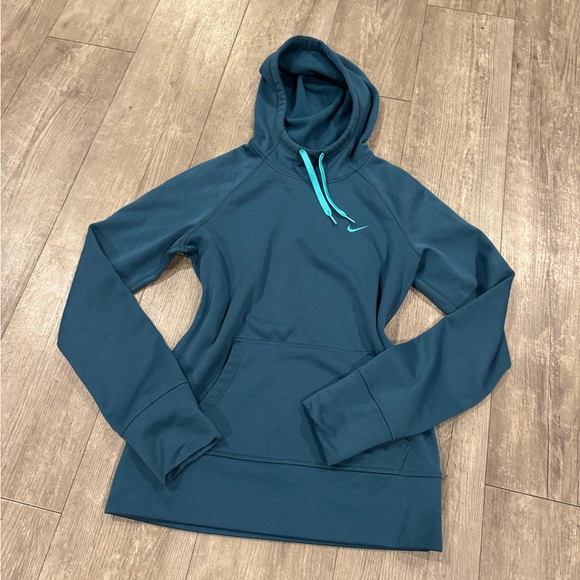 Nike therma-fit Teal Hoodie - Picture 3 of 8
